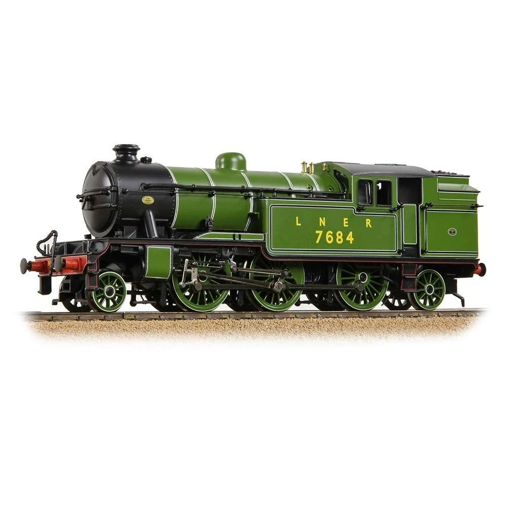 Bachmann 31-616 LNER V1 Tank 7684 LNER Lined Green (Revised) 3 Bachmann 31-616 LNER V1 Tank 7684 LNER Lined Green (Revised)