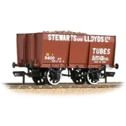 Bachmann 37-402 16T Steel Slope-Sided Mineral Wagon ‘Stewart & Lloyds’ Red
