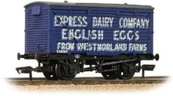 Bachmann 37-807 12 Ton Planked Ventilated Van Number 506150 Express Dairy Company ‘Westmoreland Eggs’ Era 3