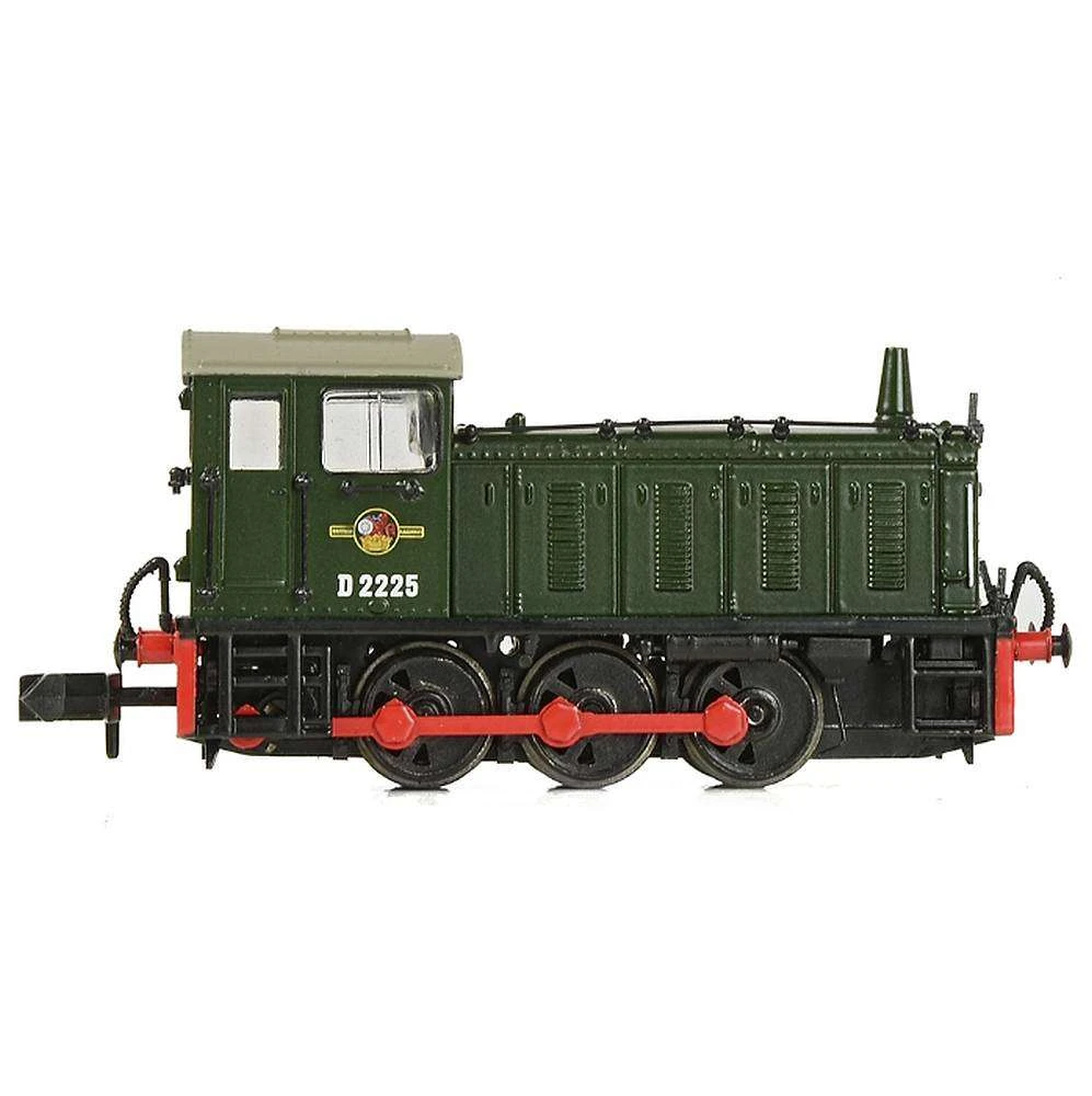 Graham Farish 371-055 Class 04 D2225 BR Green (Late Crest) 4 Graham Farish 371-055 Class 04 D2225 BR Green (Late Crest) - Image 2
