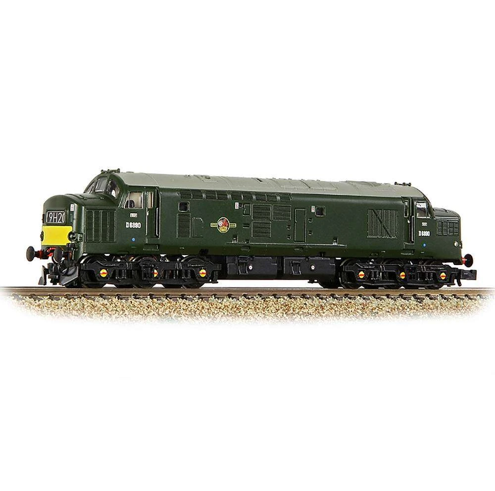 Graham Farish 371-453A Class 37/0 Centre Headcode D6890 BR Green (Small Yellow Panels) 3 Graham Farish 371-453A Class 37/0 Centre Headcode D6890 BR Green (Small Yellow Panels)