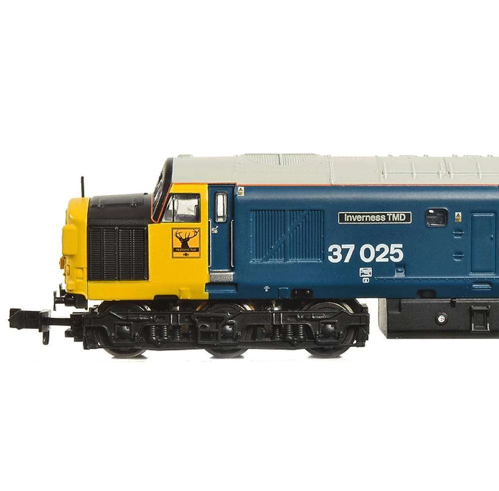 Graham Farish 371-465RJ Class 37/0 Split Headcode 37025 ‘Inverness TMD’ BR Blue (Large Logo) 4 Graham Farish 371-465RJ Class 37/0 Split Headcode 37025 ‘Inverness TMD’ BR Blue (Large Logo) - Image 2