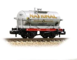 Graham Farish 373-650B 14T Tank Wagon ‘National Benzole’ Silver