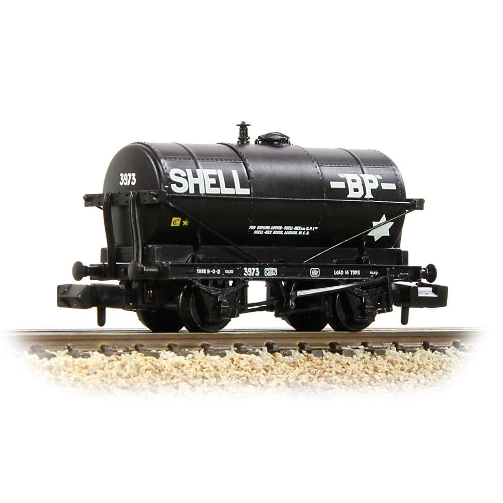 Graham Farish 373-660 14T Tank Wagon ‘Shell/BP’ Black 3 Graham Farish 373-660 14T Tank Wagon ‘Shell/BP’ Black