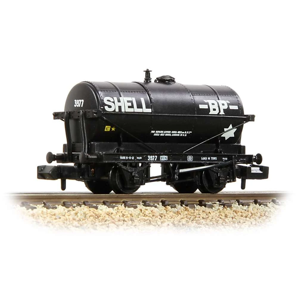 Graham Farish 373-660A 14 Ton Class B Tank Wagon- ‘SHELL/BP’ BLACK