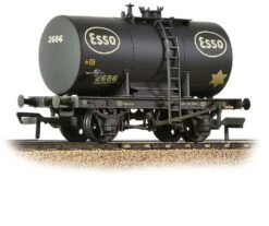 Bachmann 38-777A 20T Class B Anchor-Mounted Tank Wagon ‘Shell BP’ Black