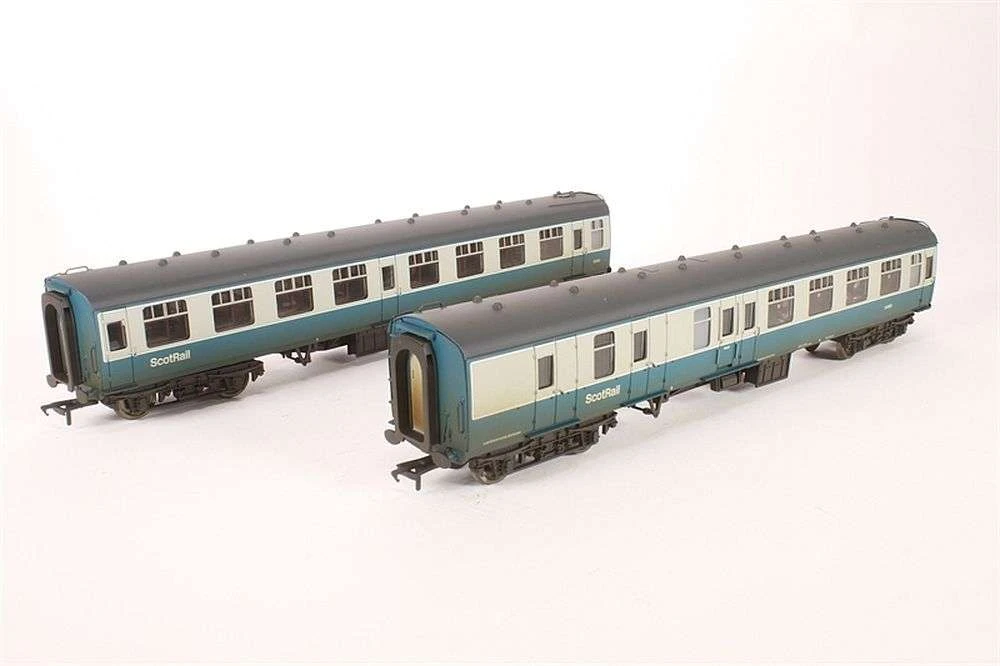 Hornby BR Mk1 BSK & SK 2-Coach Pack BR Blue & Grey (ScotRail) 3 Hornby BR Mk1 BSK & SK 2-Coach Pack BR Blue & Grey (ScotRail)