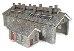 METCALFE PN937 DOUBLE TRACK ENGINE SHED – STONE