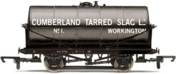Hornby R60034 20T Tank Wagon, Cumberland Tarred Slag – Era 2/3