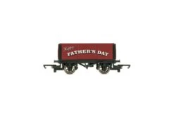 HORNBY R6878 HAPPY FATHERS DAY WAGON