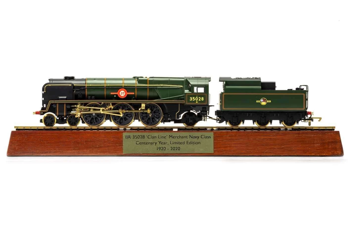 Hornby R3824 BR 35028 ‘Clan Line’, Centenary Year Limited Edition – 2000 3 Hornby R3824 BR 35028 ‘Clan Line’, Centenary Year Limited Edition – 2000
